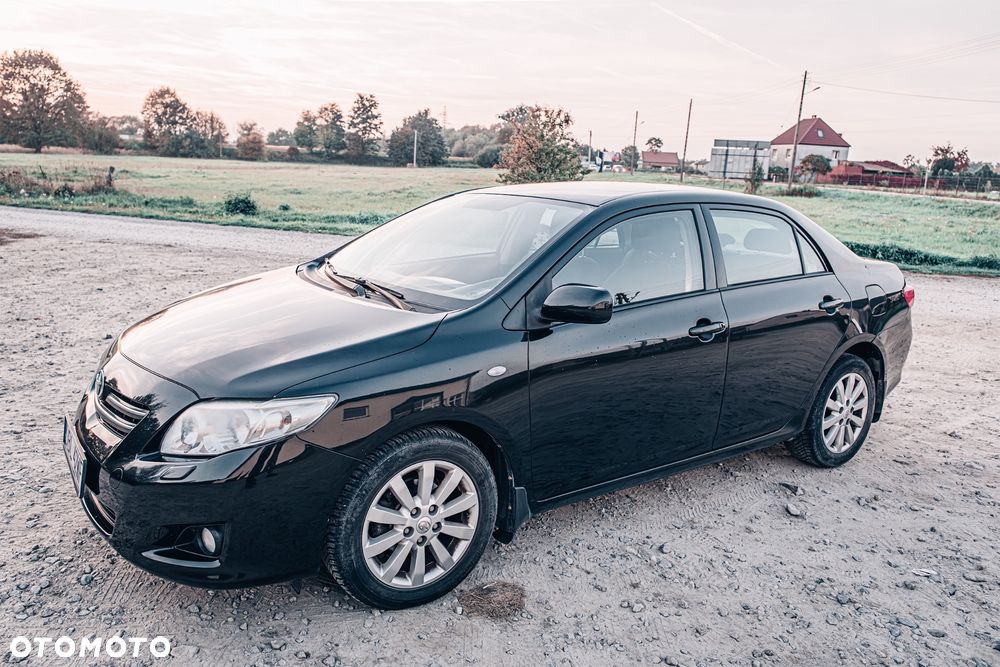 Toyota Corolla - 3