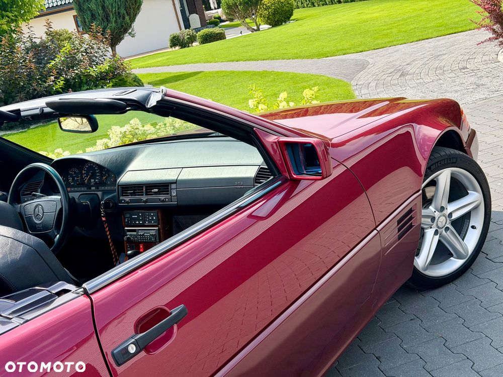 Mercedes-Benz SL - 33