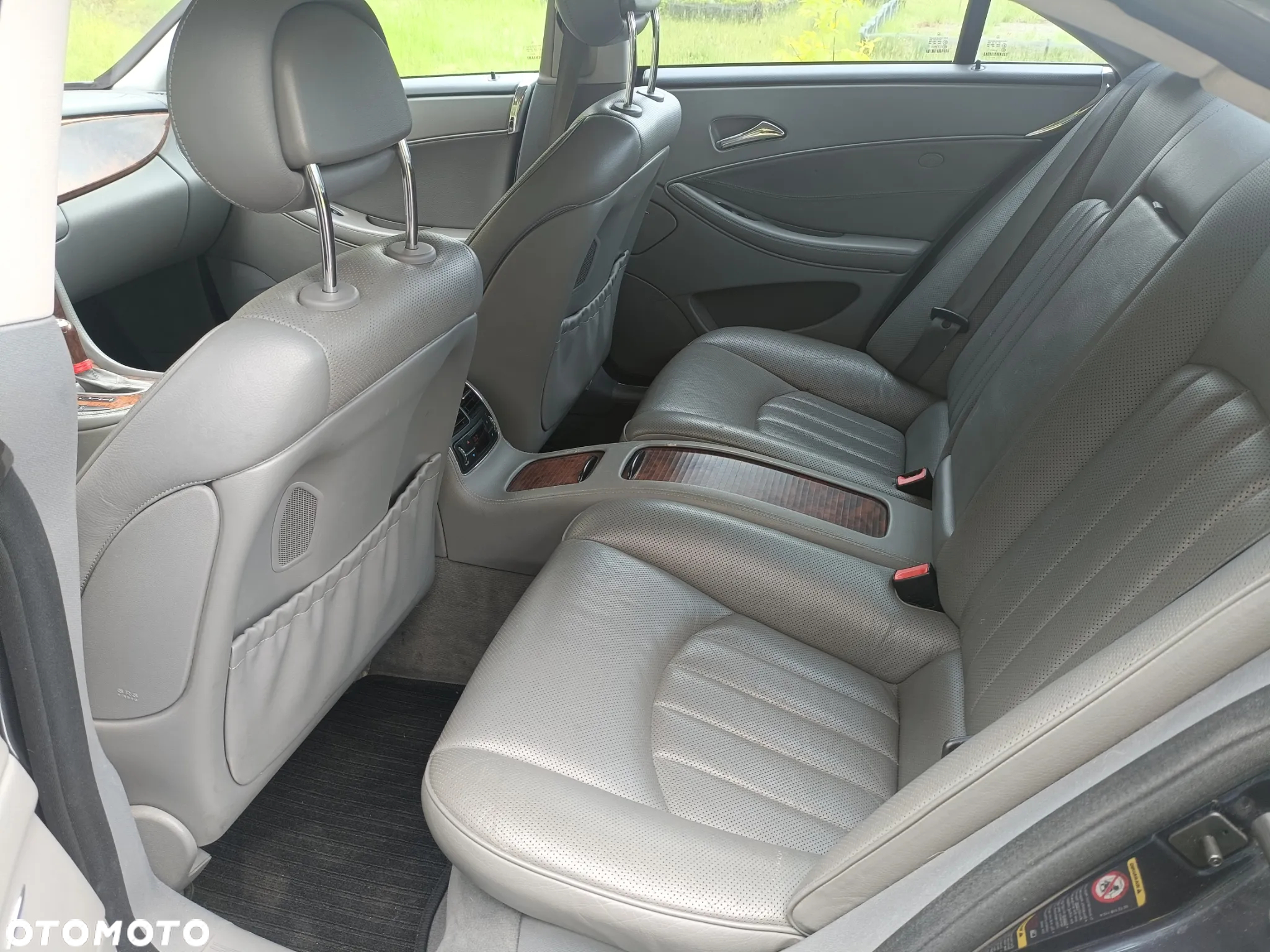Mercedes-Benz CLS 350 - 18
