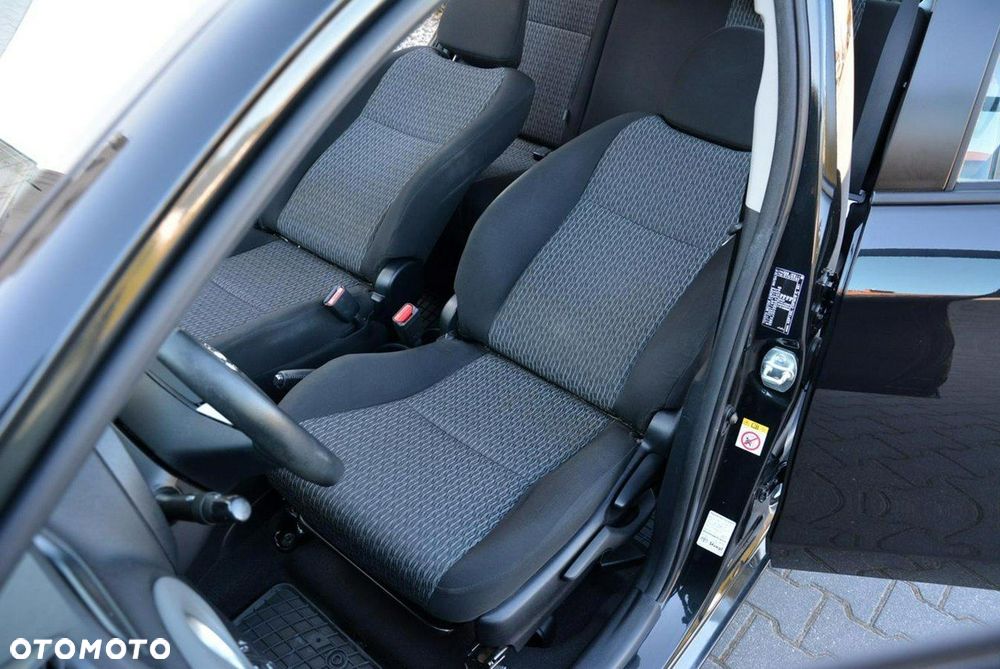 Toyota Yaris 1.33 VVT-i - 19