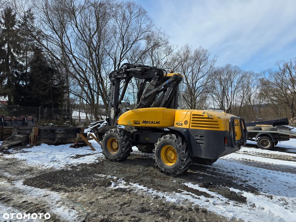 Mecalac 12 MSX - 2