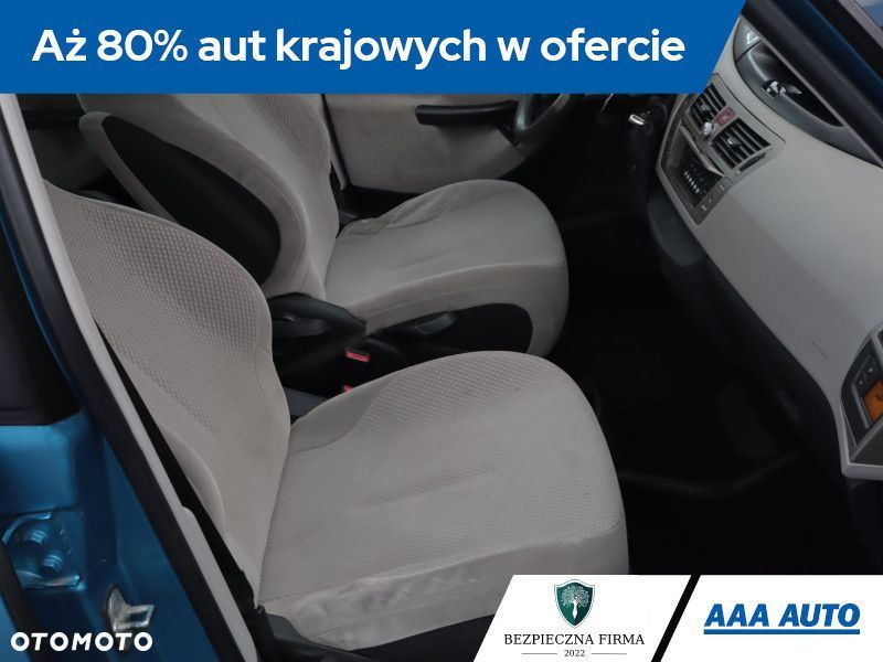 Citroën C4 Picasso - 11