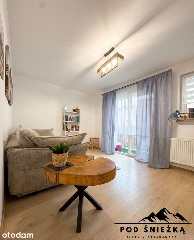 Mieszkanie dwupokojowe- balkon- centrum- Jelenia G