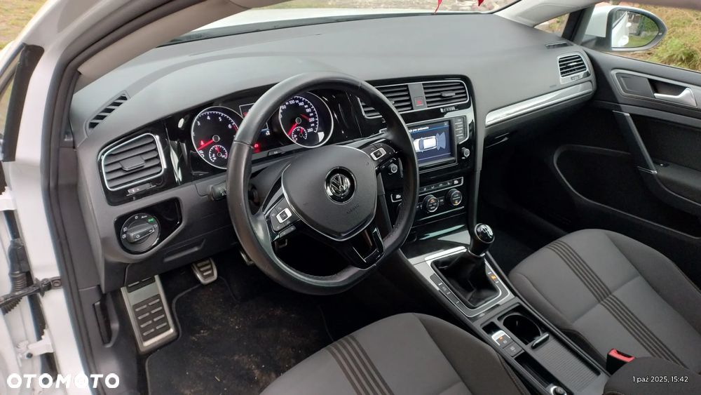 Volkswagen Golf 1.4 TSI BlueMotion Technology Allstar - 14