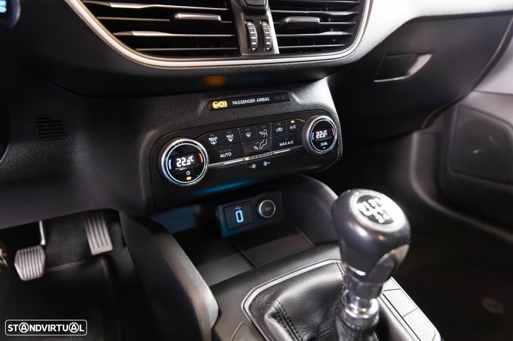 Ford Focus SW 1.5 TDCi Titanium - 27