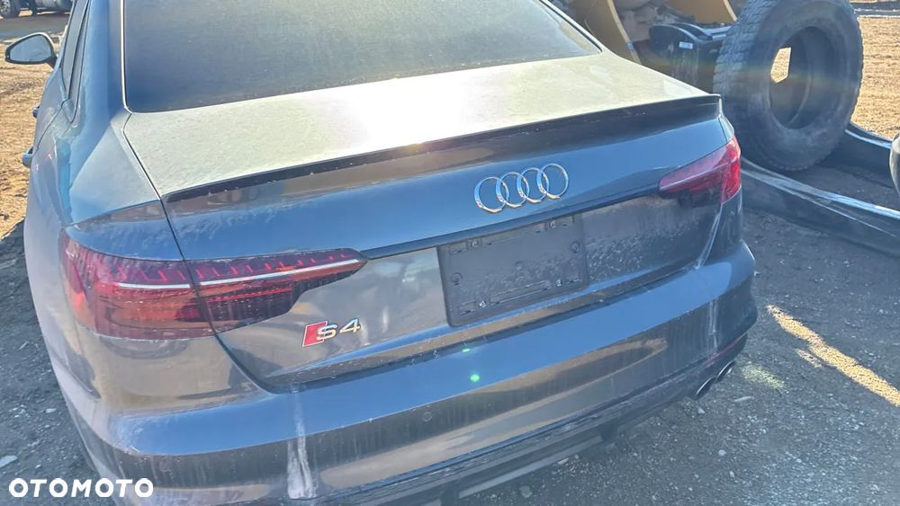 Audi S4 Limousine - 16