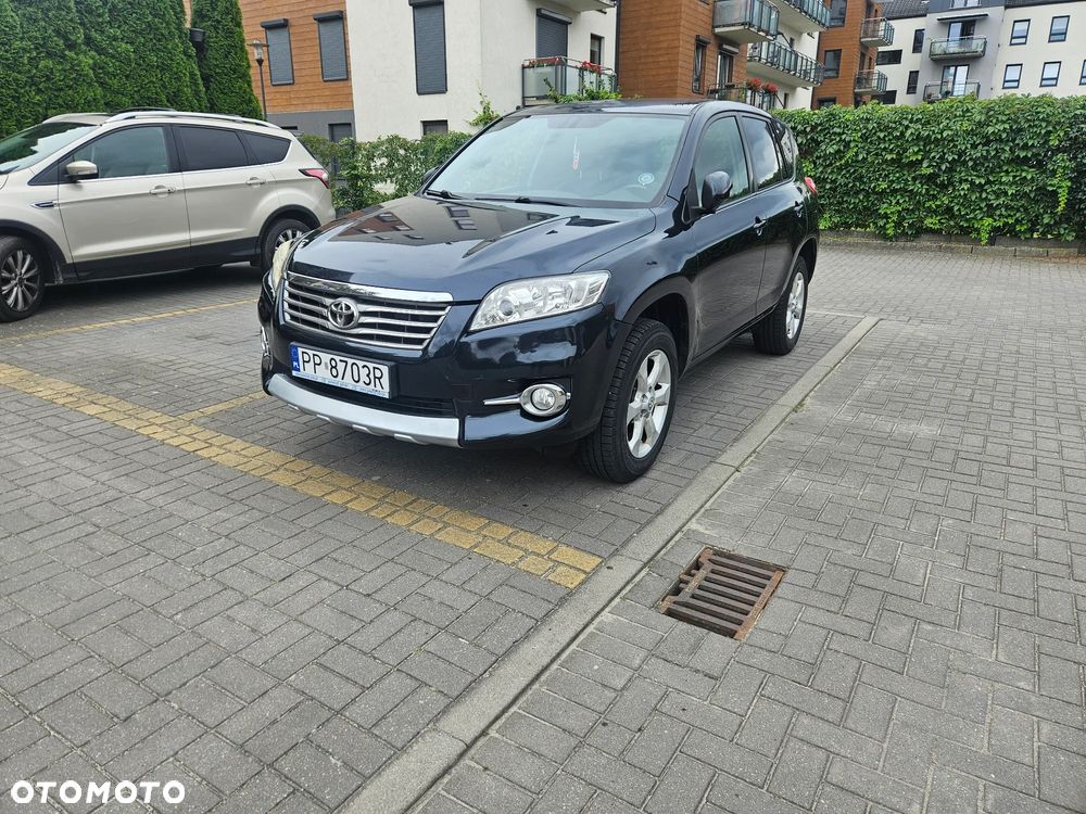 Toyota RAV4 2.2 D-4D 2010 - 1