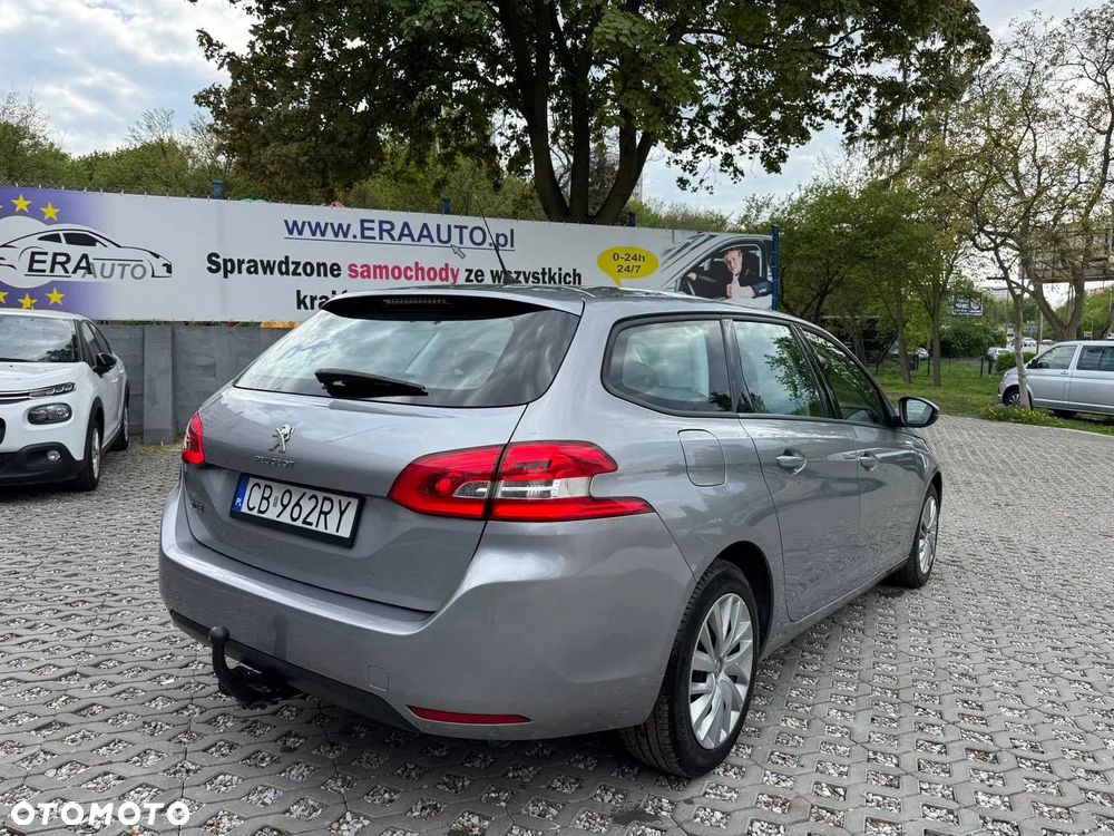 Peugeot 308 SW BlueHDi 130 Allure - 3