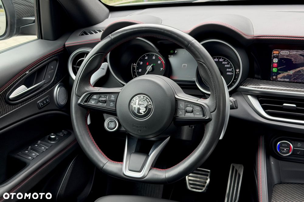 Alfa Romeo Stelvio 2.0 Turbo Estrema Q4 - 8