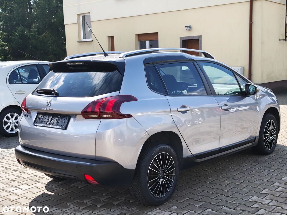 Peugeot 2008 1.6 BlueHDi Style - 6