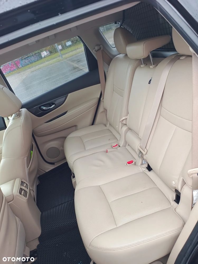 Nissan X-Trail 1.6 DCi Tekna 4WD - 11