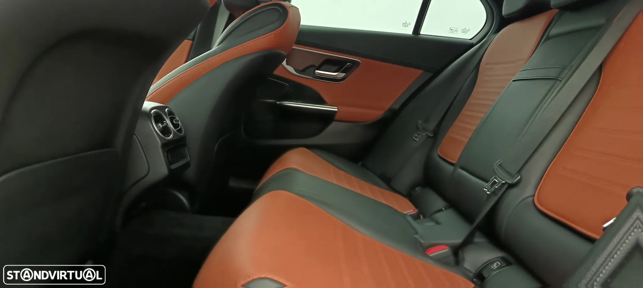 Mercedes-Benz C 300 d AMG Line - 29