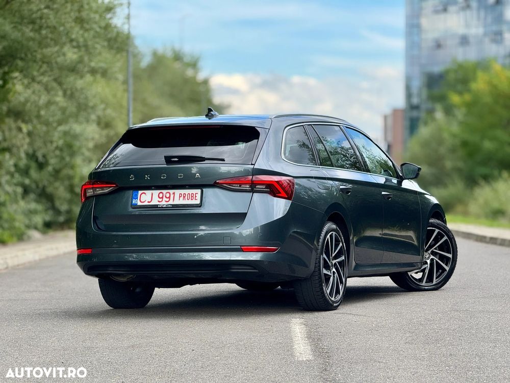 Skoda Octavia 2.0 TDI DSG Style - 3