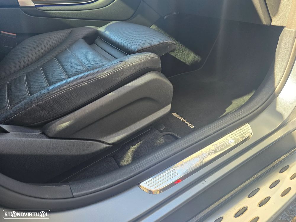 Mercedes-Benz GLC 300 de 4Matic 9G-TRONIC AMG Line Plus - 27