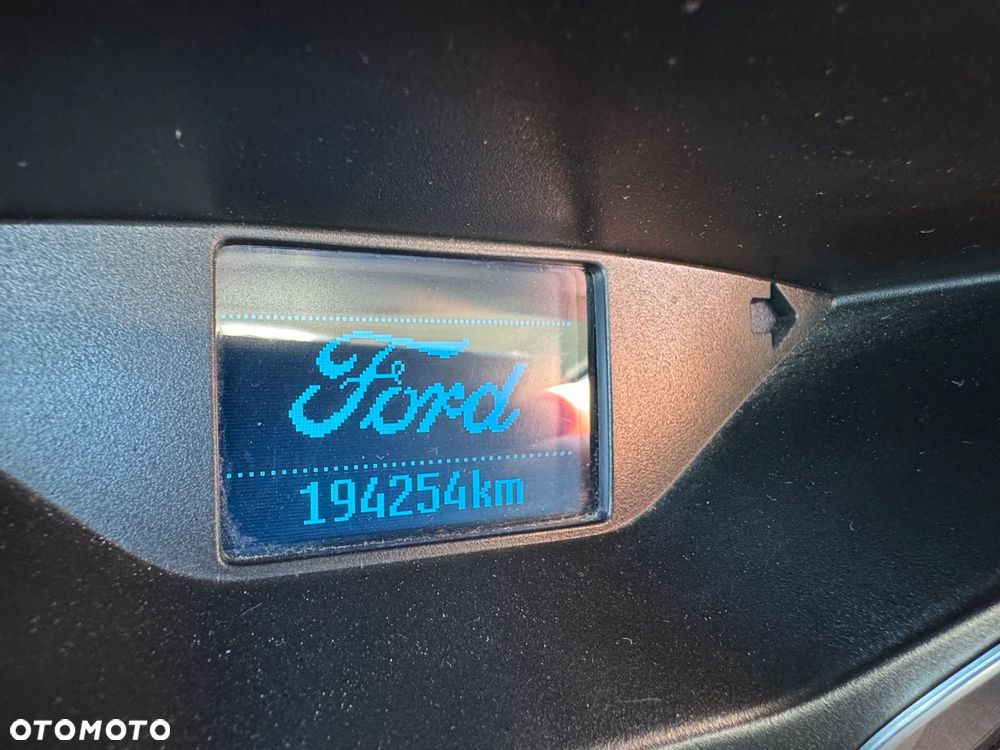 Ford C-MAX 1.6 TDCi Titanium - 21