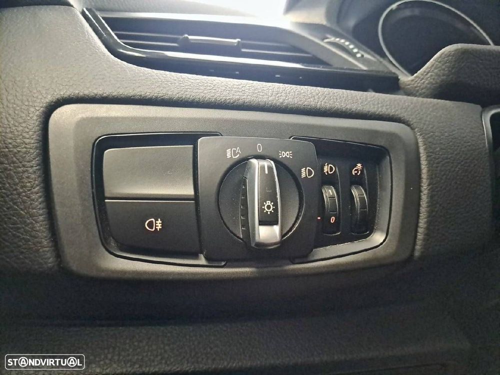 BMW 216 Active Tourer d - 6