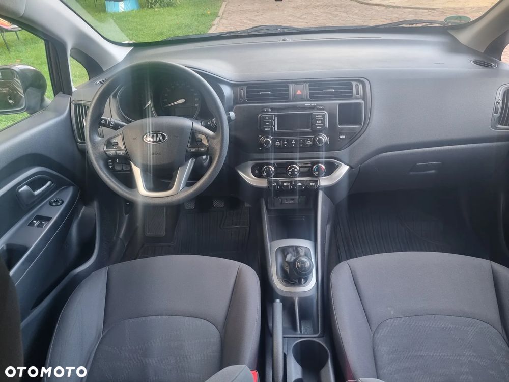 Kia Rio 1.2 Dream-Team Edition - 34