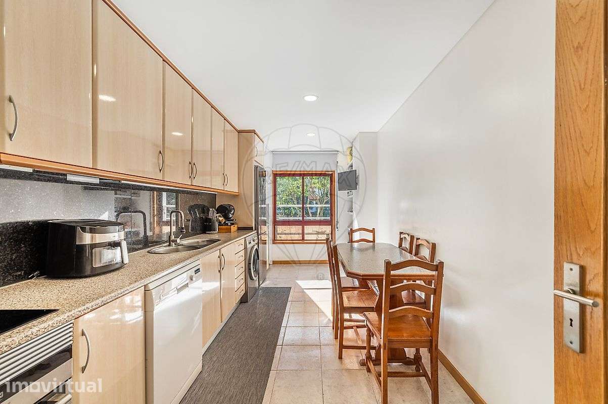Apartamento T3 em Lamaçães, Braga! - Grande imagem: 3/23