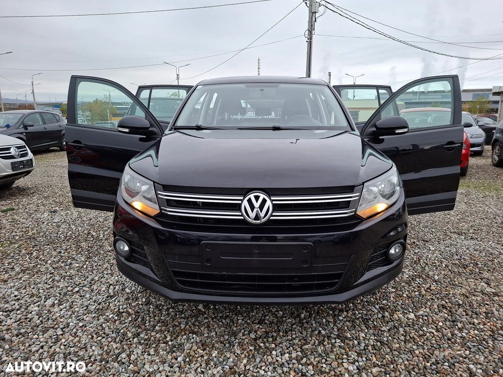 Volkswagen Tiguan - 11