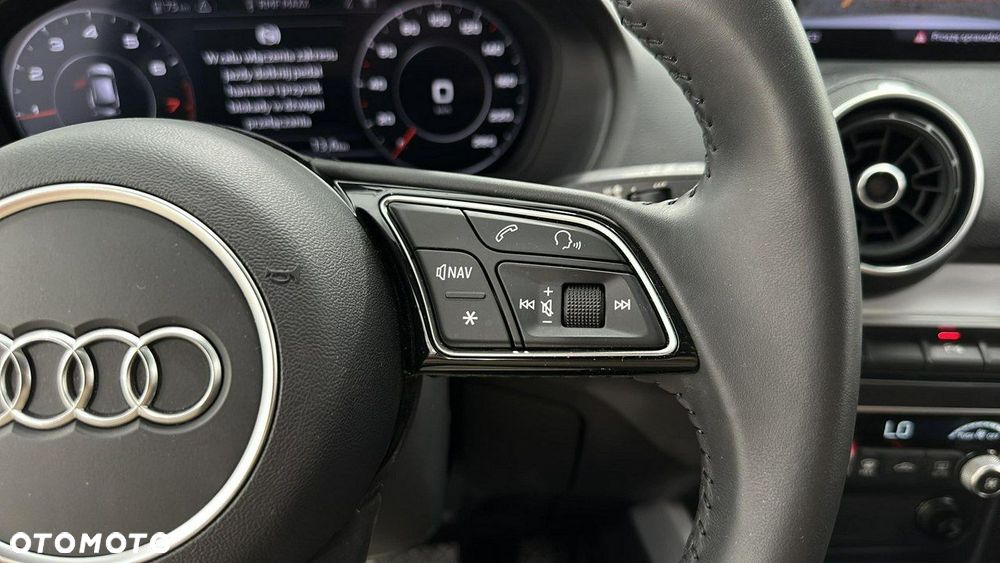 Audi Q2 - 22