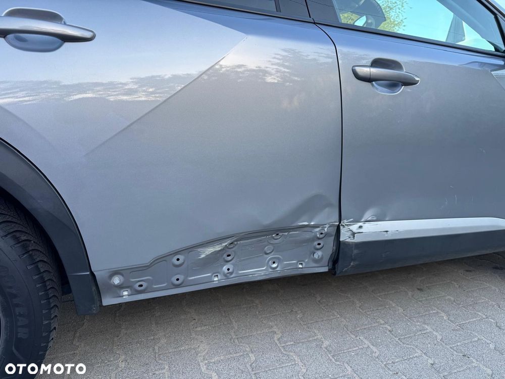 Peugeot 2008 PureTech 130 EAT8 Allure Pack - 26