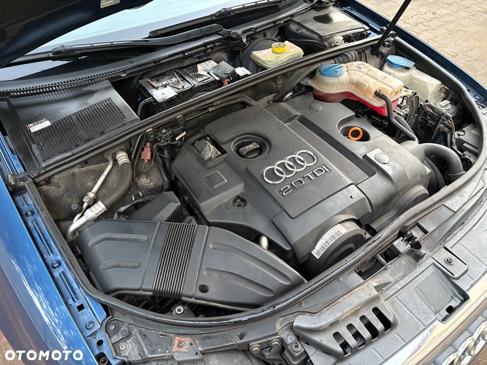 Audi A4 Avant 2.0 TDI - 18