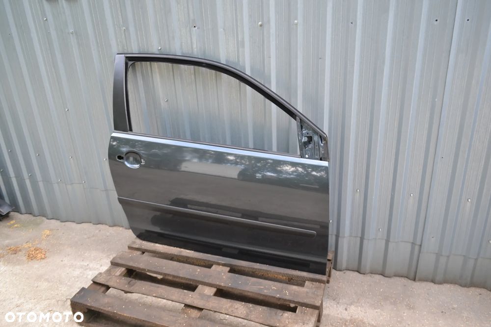 VW POLO IV 9N LIFT 3 DRZWI PRAWE PRZÓD PRZEDNIE LC7V POMORSKIE - 2