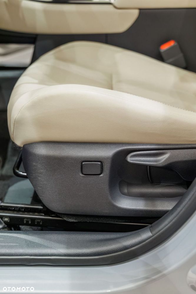 Lexus LBX 1.5 Hybrid Elegant - 30