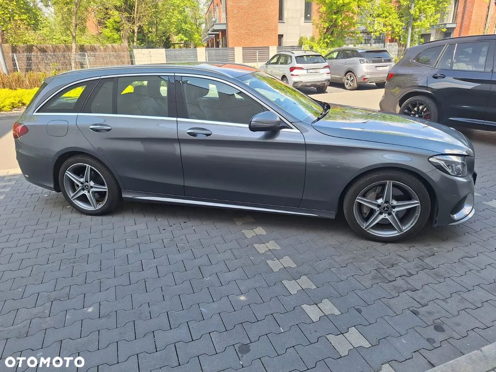 Mercedes-Benz Klasa C 250 d 4Matic T 9G-TRONIC AMG Line - 6