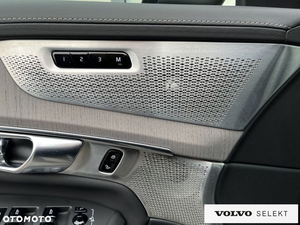 Volvo XC 90 - 18