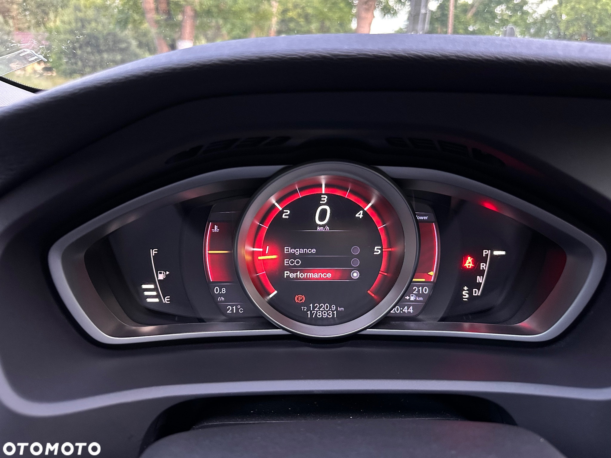 Volvo V40 - 21