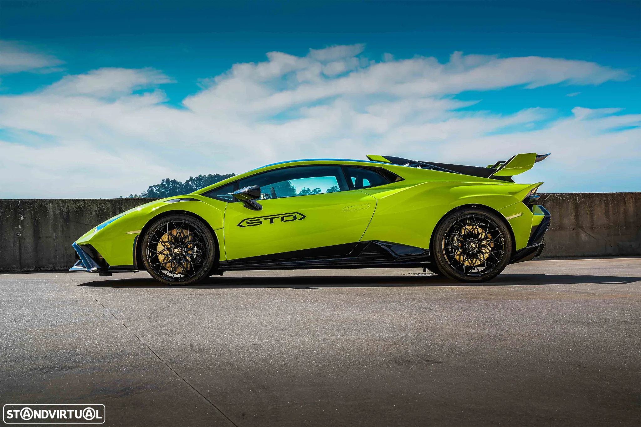 Lamborghini Huracán STO - 4