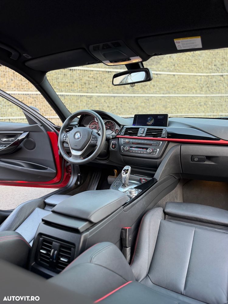 BMW Seria 3 320d Aut. Sport Line - 29