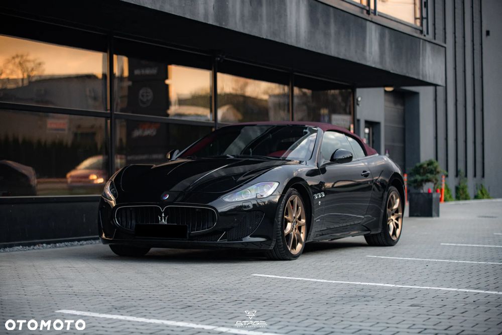 Maserati GranCabrio Sport - 9