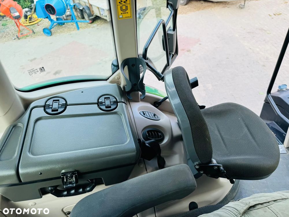 Fendt 828 Vario profi PLUS - 23