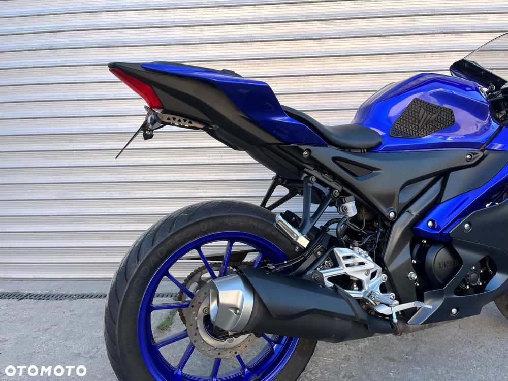 Yamaha YZF - 36