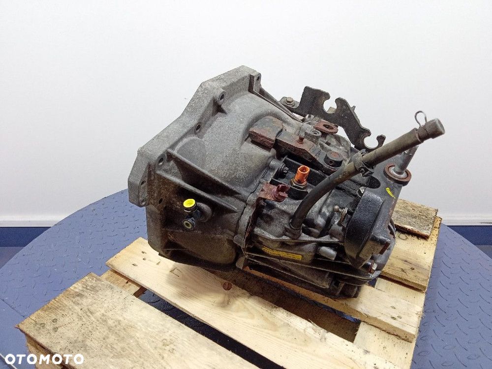 RENAULT TRAFIC II 2,5 DCI 135 KM SKRZYNIA MANUALNA PK6 077 7701722987 - 2