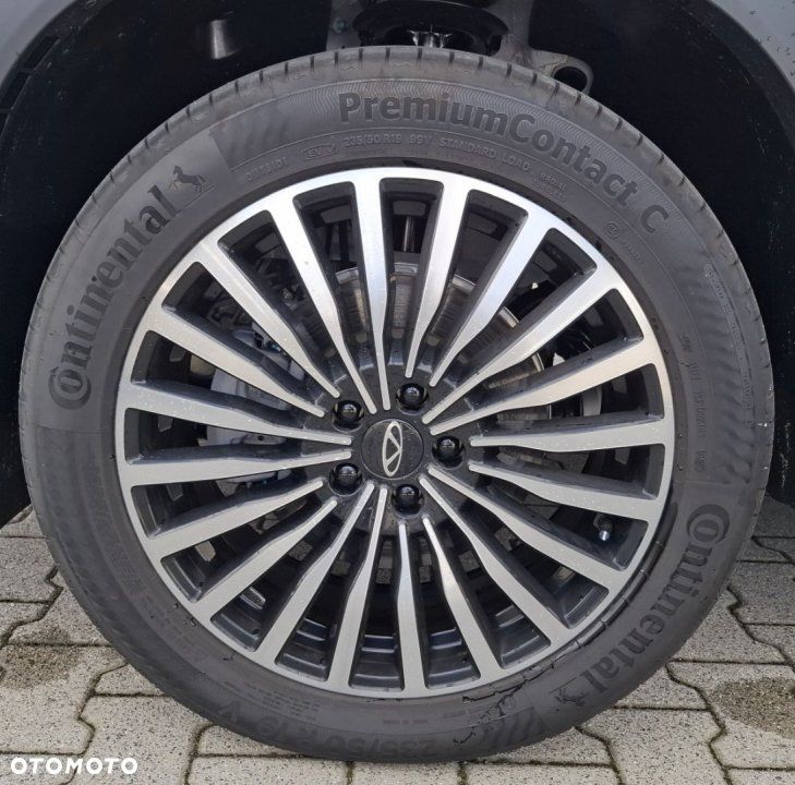 Chery Tiggo 8 - 16