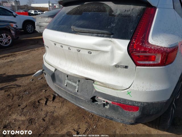 Volvo XC 40 - 8