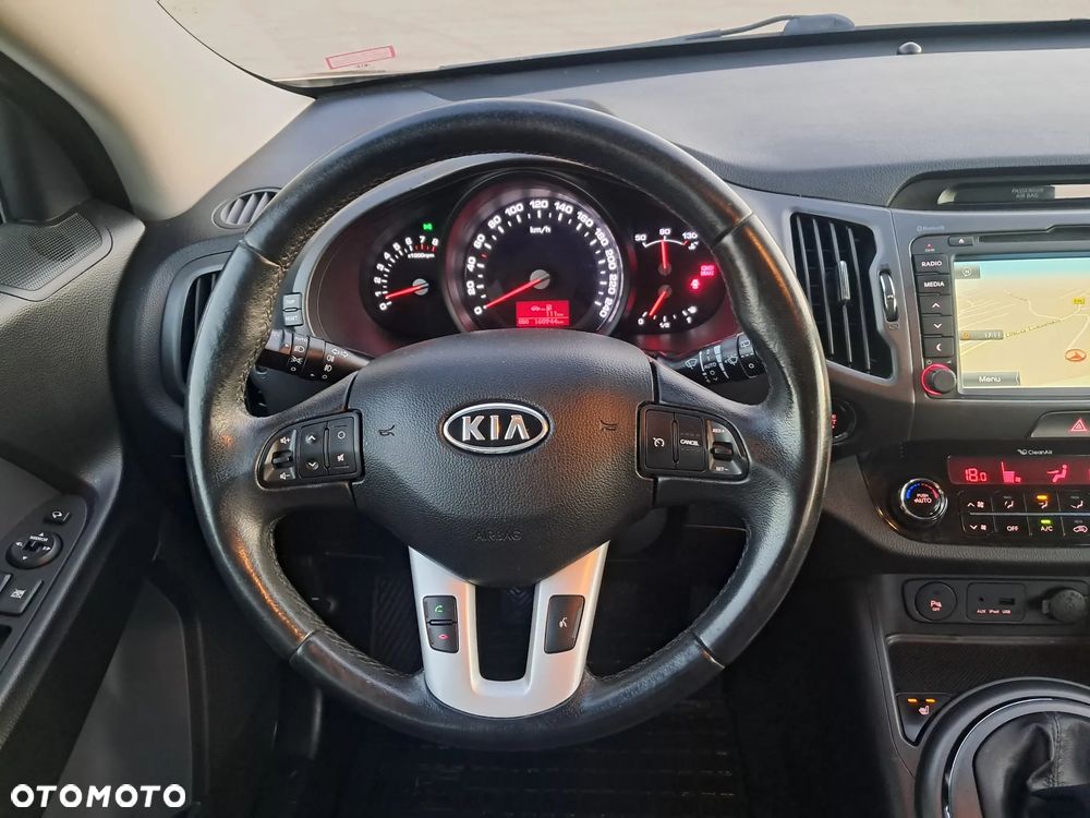 Kia Sportage - 12