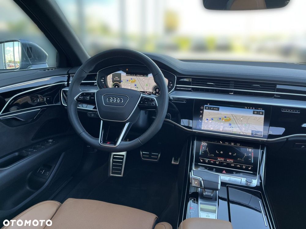 Audi A8 - 22