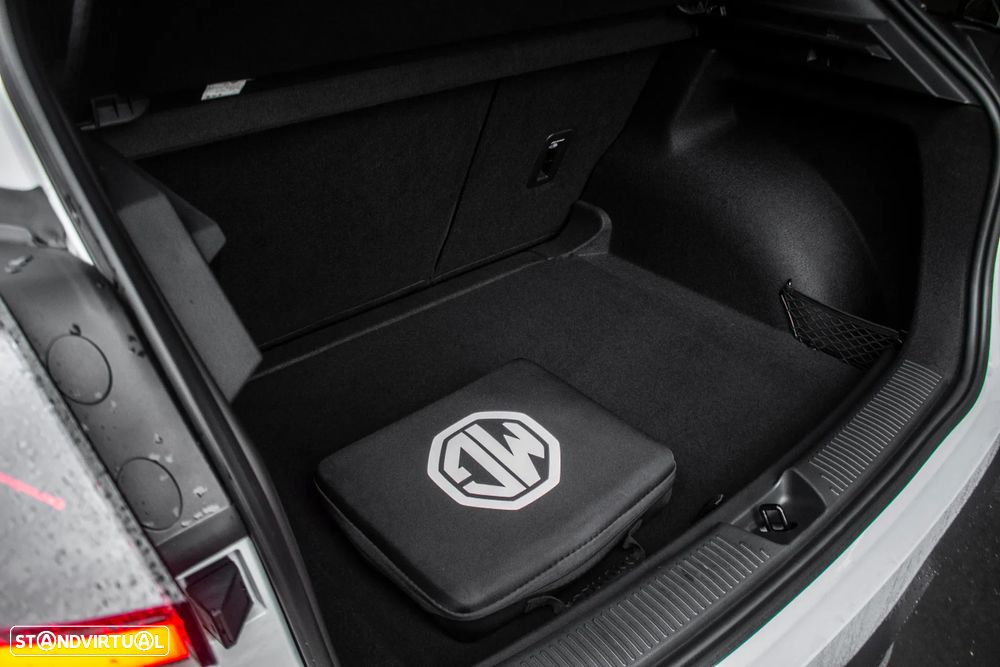 MG MG4 4 Standard - 27