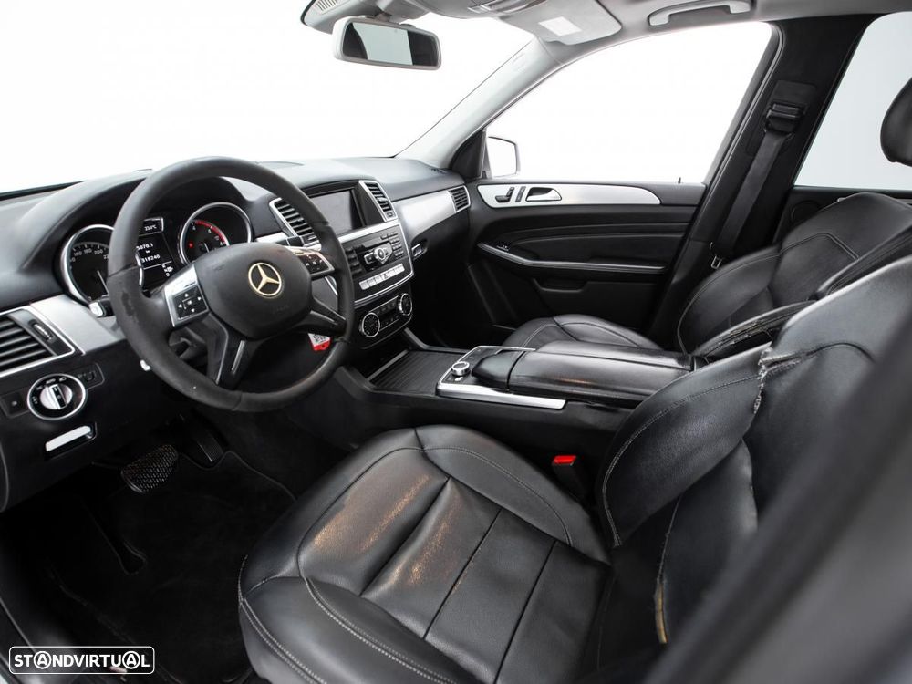Mercedes-Benz ML 250 - 7
