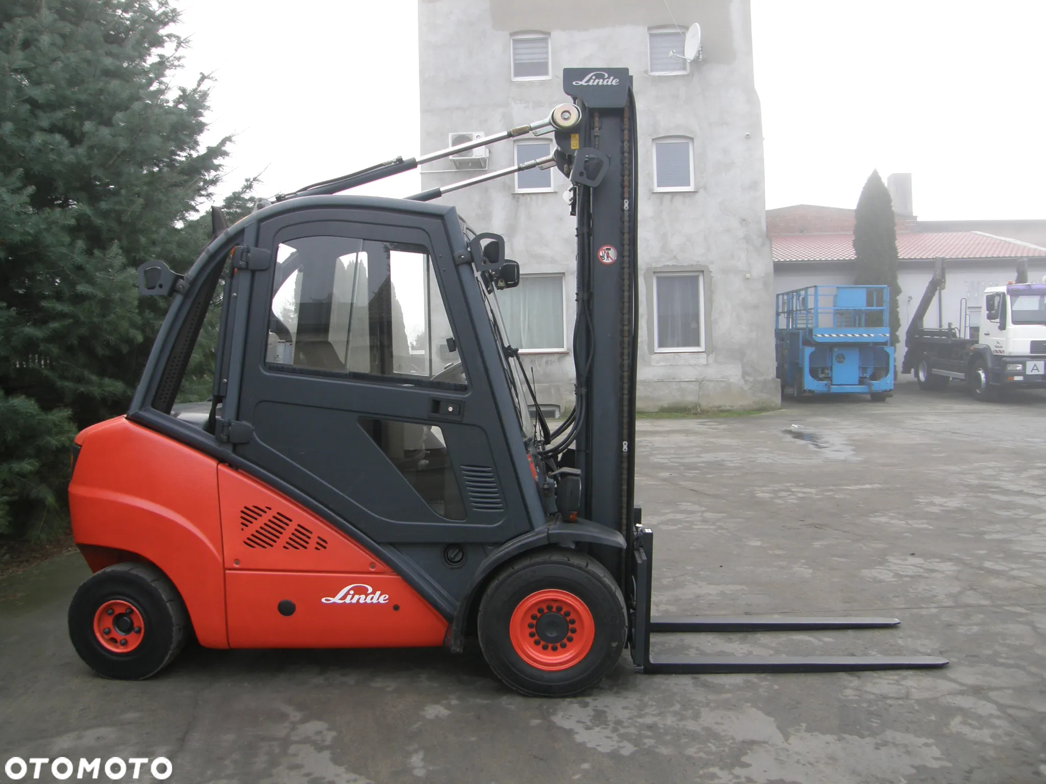 Linde H35D 2008rok 4 sekcje kabina - 8