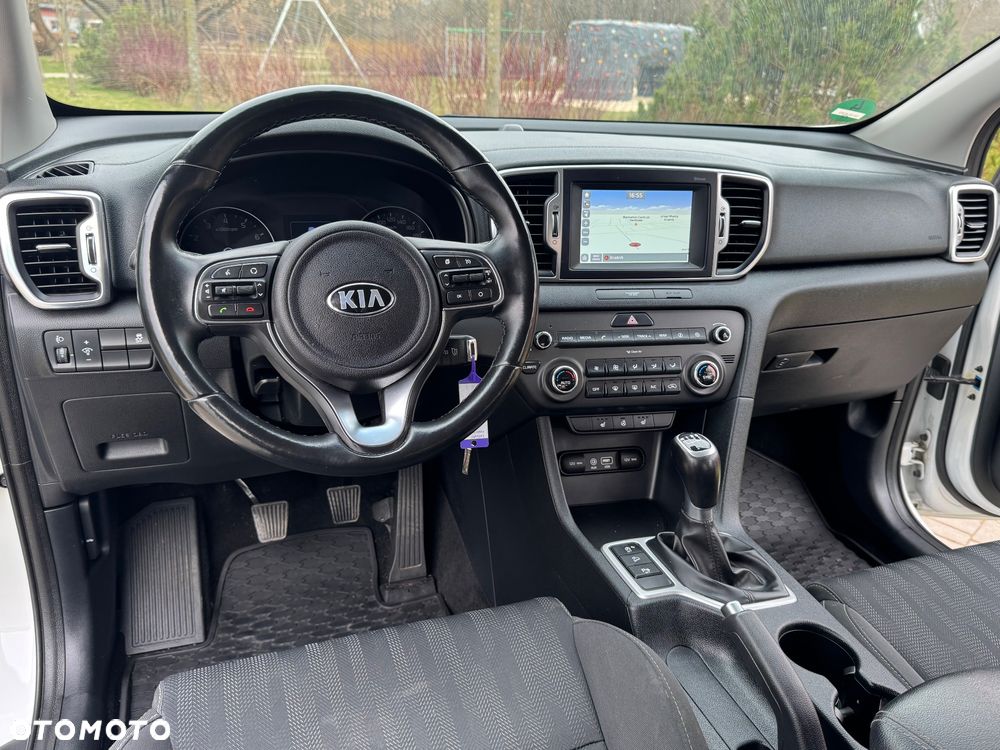 Kia Sportage 1.6 GDI 2WD DREAM-TEAM EDITION - 27