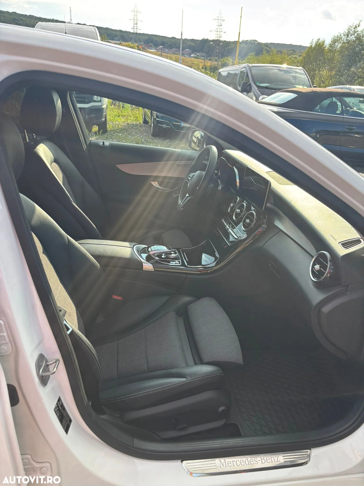 Mercedes-Benz C 200 4Matic 9G-TRONIC Avantgarde - 11