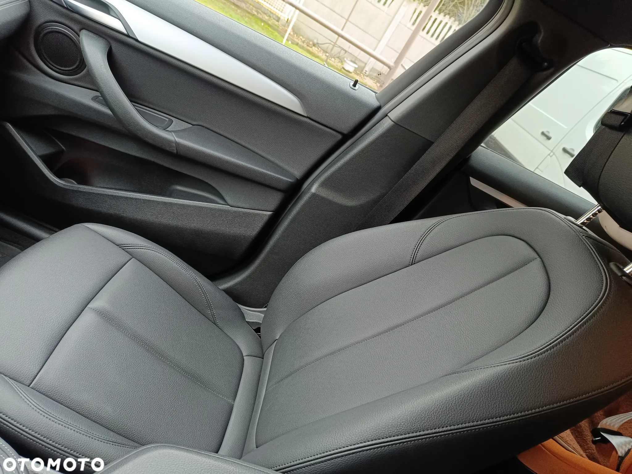 BMW X2 sDrive18d - 9