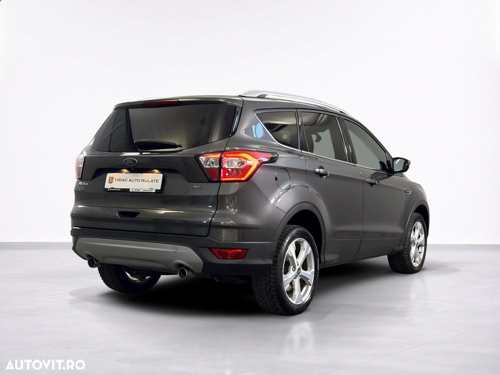 Ford Kuga - 6