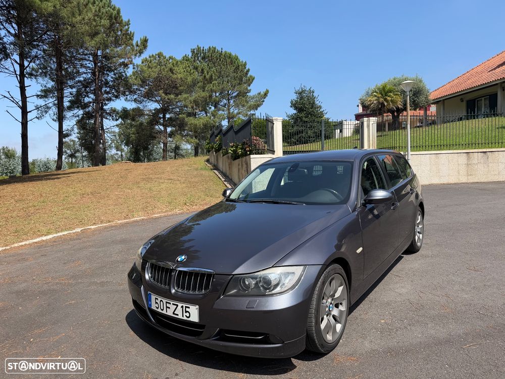 BMW 320 d Auto - 1