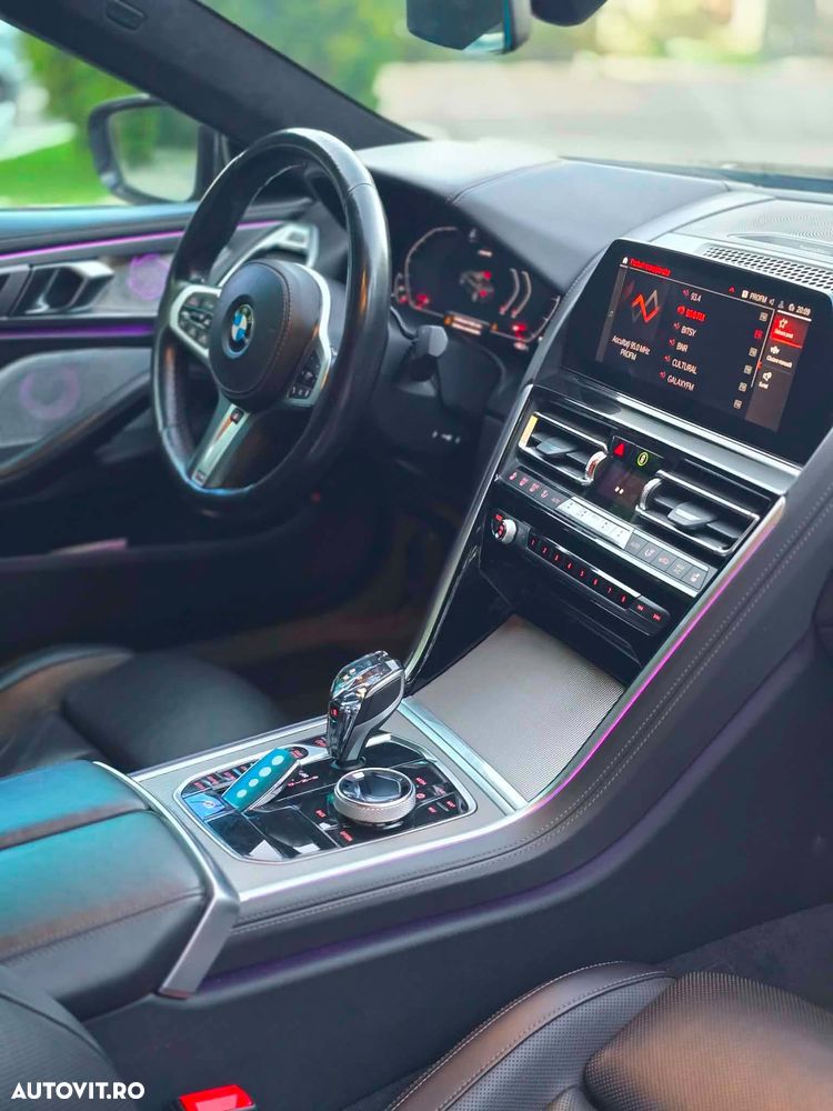 BMW M8 - 8